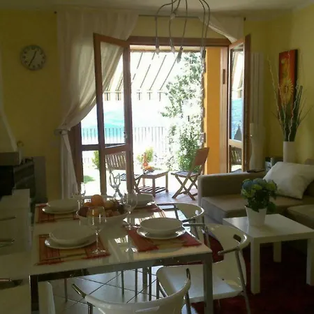 Apartment Alla Vigna