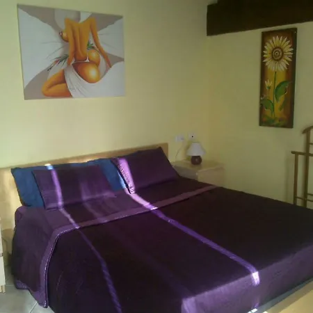 Alla Vigna Apartment *